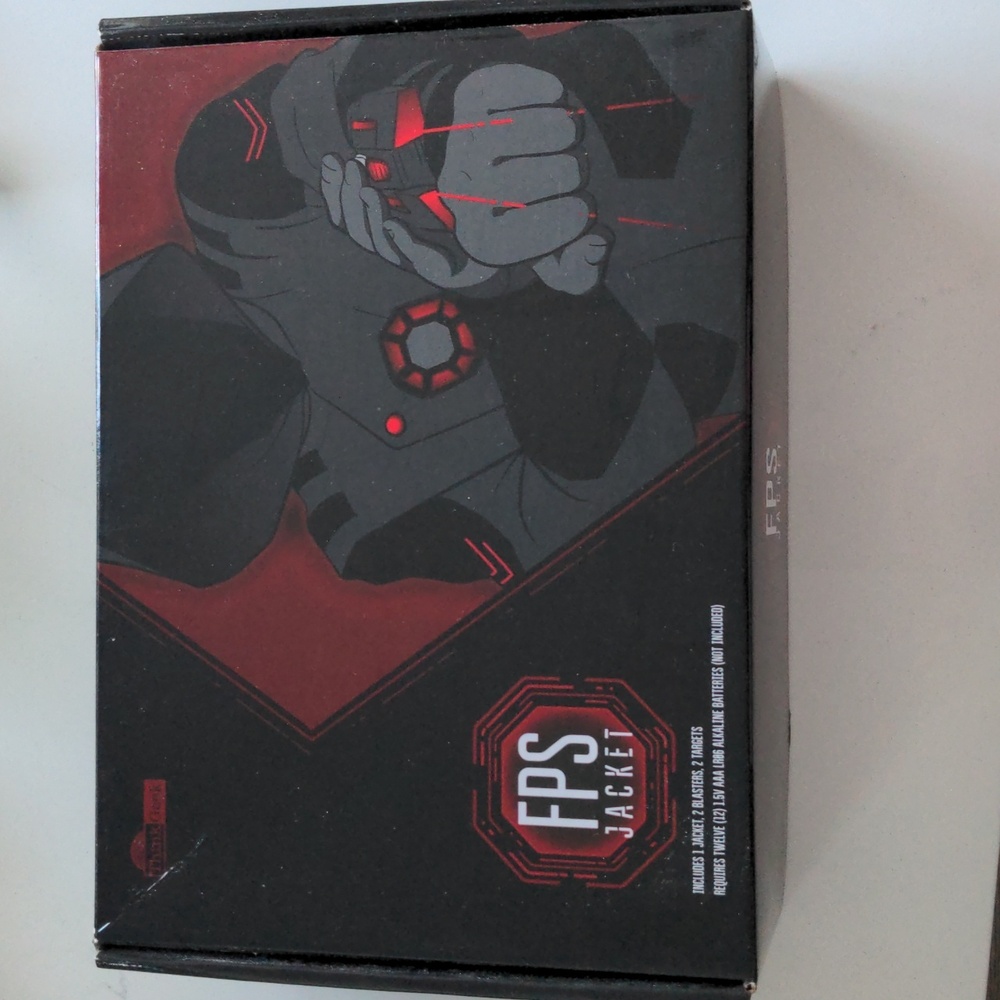 ThinkGeek Electronic FPS Laser Battle Jacket pack